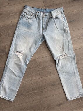 Vintage Levi's | 501 CT Light Wash Slim Straight Ripped Jeans | W27 L32